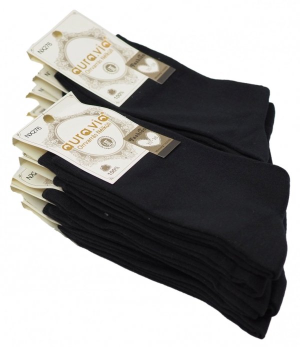 Uniwesalne skarpetki klasyczne, wykonane z wosokiej jakości bawełny. Zestaw 10 par w rozmiarze 35-38 firmy Aura.via. Model NX276.