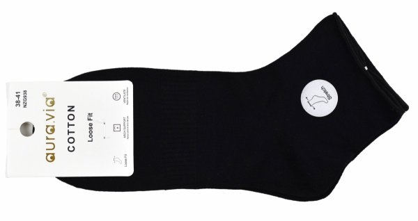 Czarne skarpetki stopki bawełniane Aura.Via Loose Fit–unisex 35-38