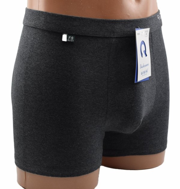 Męskie bokserki Auravia FR2812 wyróżniają się wysoką jakością materiału i starannym wykonaniem. Ciemny melanż oraz delikatne logo czynią je praktycznym i stylowym dodatkiem do codziennej garderoby.