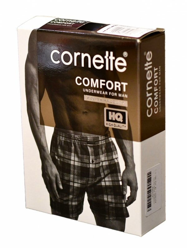 Luźne bokserki męskie Cornette Comfort to idealny wybór dla mężczyzn ceniących wygodę i subtelny styl. Niebieska kolorystyka oraz drobny wzór geometryczny nadają całości lekki, uniwersalny i estetyczny charakter.