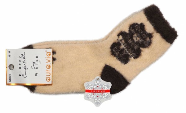 Skarpety zimowe Thermo to wyjątkowe skarpetki w stonowanych kolorach, charakteryzujące się długim włosem i motywem misia. Rozmar 35-38, Model NB620.
