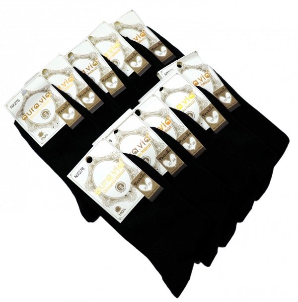 Uniwesalne skarpetki klasyczne, wykonane z wosokiej jakości bawełny. Zestaw 10 par w rozmiarze 35-38 firmy Aura.via. Model NX276.