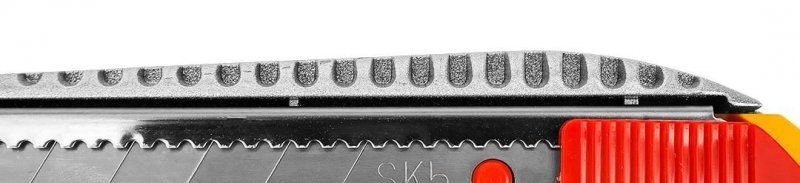 Nóż z ostrzem łamanym 18mm korpus i prowadnice ostrza metalowe 17B128