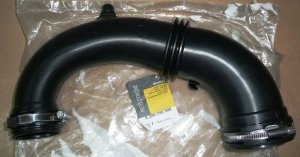 ORIGINAL Luftrohr Drosselklappe Turbo Renault Megane  Trafic 1.9 DCI 8200396908
