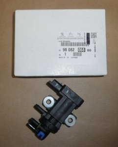ORIGINAL Druckwandler Elektroventil Citroen Peugeot 2.0 E-HDI , 9808206880 ,