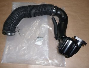 Original Renault Master III Kasten Ladeluftschlauch 2.3 dCi 125 FWD , 8200858600