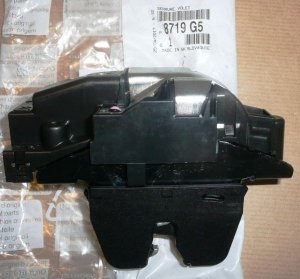 ORIGINAL Citroen Peugeot Heckklappenschloss BERLINGO 207 308 SW PARTNER , 8719G5