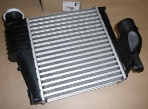 ORIGINAL Ladeluftkühler CITROEN C3 C4 C5  BERLINGO PEUGEOT 308 II 508 II PARTNER 9675627980