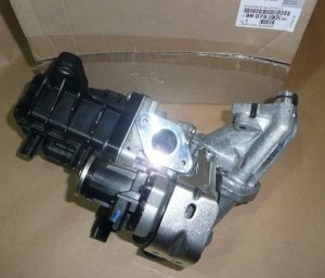 ORIGINAL AGR Ventil Citroen C4 Peugeot 308 2.0 BLUE HDI 16V , 9807593080 ,
