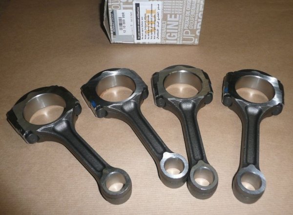 Original 121000999R