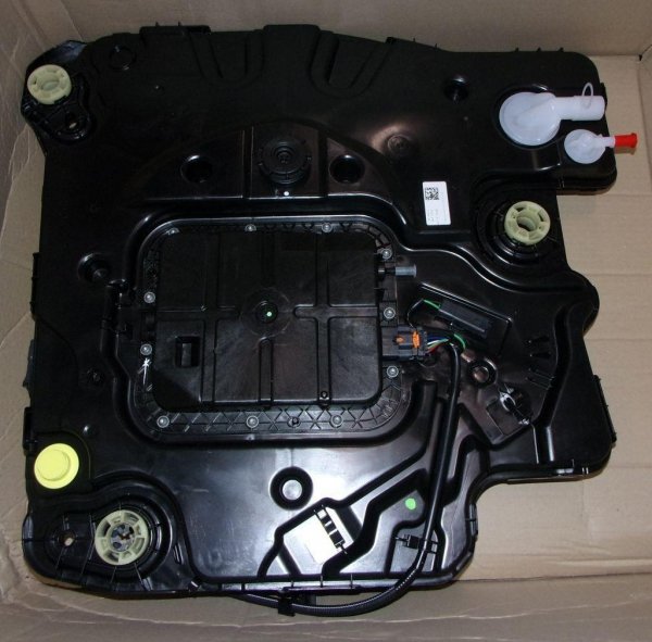  Original AdBlue-Tank für PEUGEOT 2008 208 301 , 1682620880 , 9810883580
