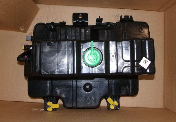 Original AdBlue Tank Abdeckung Renault Master III Opel Movano B Nissan NV400  2.3 DCI  , 172A28129R