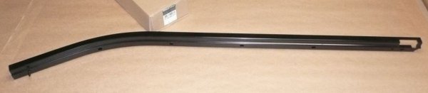 ORIGINAL Führungsschiene Für Schiebetür Rechts Unten Renault Master Movano Interstar 98- . 7459000QAD , 7700350377