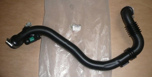 Original Ladeluftschlauch Turboschlauch Ansaugschlauch für Renault CLIO III MODUS 1.5 DCI , 8200468372