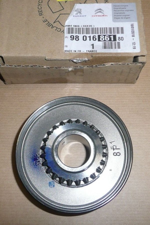 ORIGINAL Getriebezahnrad 4 Gang Citroen Peugeot C3 C4 DS 208 2008 BE4 9801686180