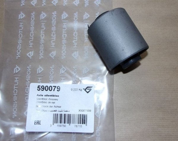 HUTCHINSON Hinterachse Achskörperlager Für Citroen C8 Fiat Ulysse Peugeot 807 , 5131C0 , 5131.C0