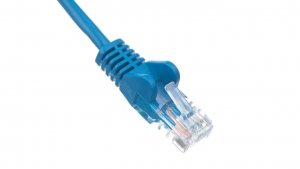 Kabel krosowy patchcord U/UTP kat.5e CCA niebieski 0,5m 68335
