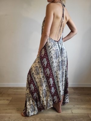 Lekka i przewiewna sukienka w stylu MAXI boho 