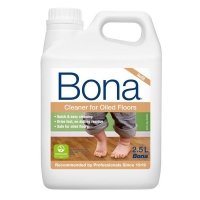 Środek do mycia podłóg olejowanych Bona Cleaner for Oiled Floors opak. 2,5 L