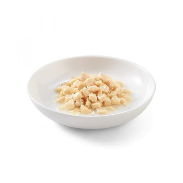 SCHESIR dla kotów Adult Cienkie Plasterki z Kurczaka 85g
