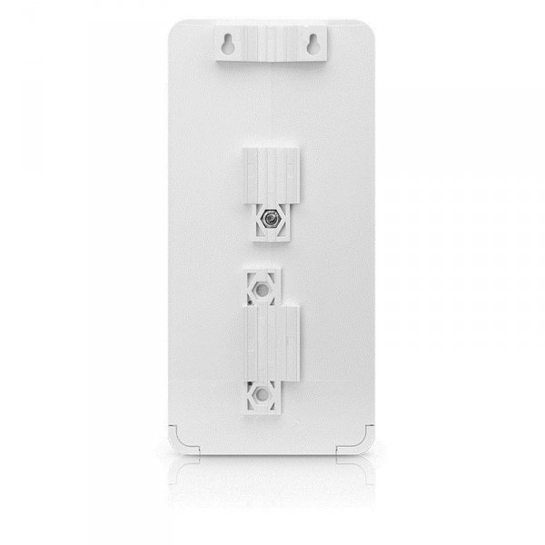 Switch PoE UBIQUITI N-SW (4x 10/100/1000Mbps)