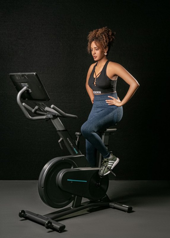 Rower stacjonarny, magnetyczny OVICX Q200X z ekranem dotykowym 15,6&quot; TFT, WIFI bluetooth&app (WYPRZEDAŻ)