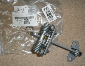 Butée de porte avant Peugeot 807 ,  1440205580