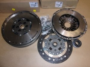 Original  Volant bimasse+embrayage Citroën Jumpy IV, Peugeot 5008 Citroën C4 Picasso, Spacetourer, Peugeot Expert IV 1.6 BlueHDi