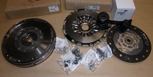Original Kit d'embrayage + volant bimasse + roulement Citroën C4 Picasso Peugeot 3008, 5008, 508 1.6 HDI Euro5 115 CV  ,  162893