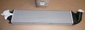 $ Radiateur d'air Renault Trafic III 1.6DCI, 144962019R, 
