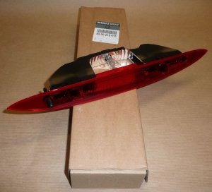$ Original  Feu stop Renault Modus , 8200219415