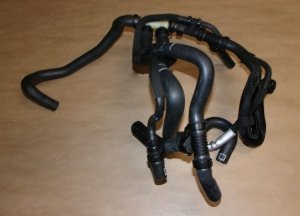 $ Original  Conduit d'eau Renault Clio III 1.5DCI , 8200905852