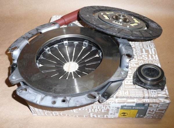 Original  Kit d'embrayage Renault Megane 1.6 , 7711134823