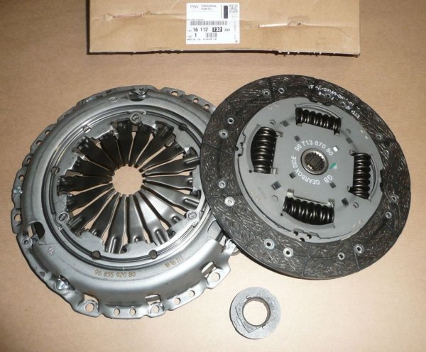 Embrayage complet CITROEN BERLINGO III, PEUGEOT 308 1.6HDI CITROEN C4, CITROEN C4 PICASSO ,  1611273280