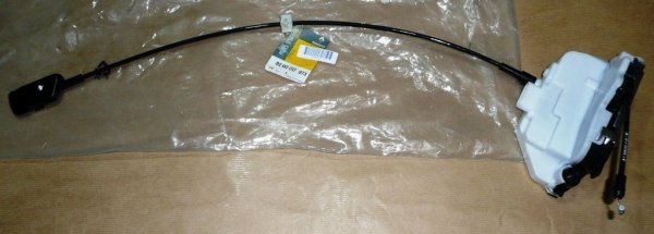 Original  Serrure de porte Renault Espace IV avant droit , 8200017973