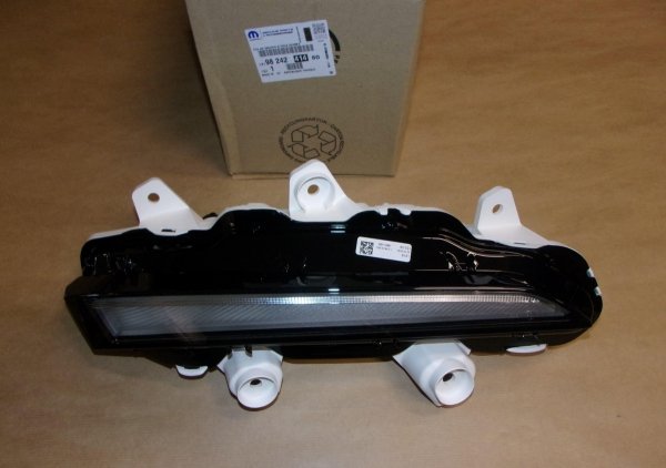 Feu de jour LED Peugeot 208 II gauche, 9824241480, 9824241480, 
