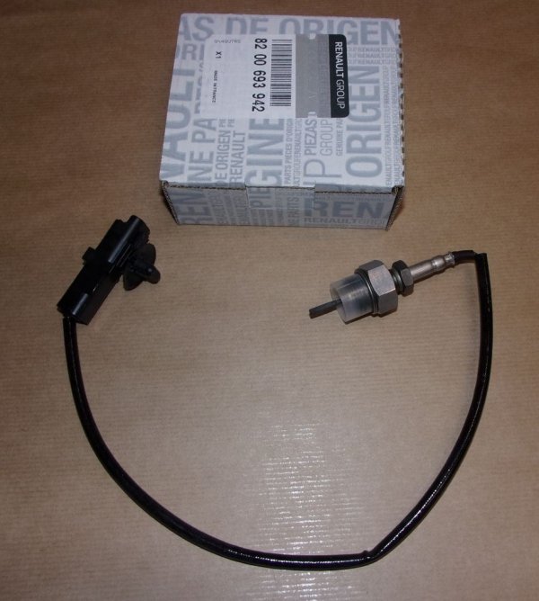 $ Capteur de température des gaz d'échappement Renault Laguna I,II 2.0DCI Renault Clio II, Renault Espace III,IV, Renault Kangoo, Renault Mégane I,II,III, Renault Scénic I,II,III, Renault Trafic II , 8200693942