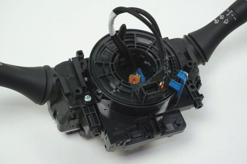 Interrupteur multifonction d’origine sous-volant avec faisceau Airbag pour Renault Mégane IV / Scénic IV, 255678341R , 255545857