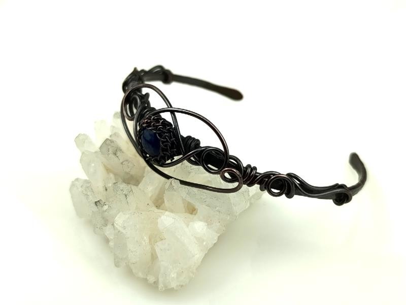 Bransoletka miedziana z lapis lazuli dla znaku Strzelca, Wagi, Barana, Panny i Byka