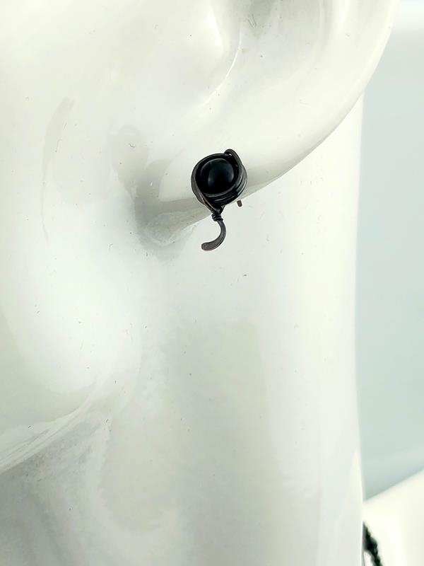 Kolczyki miedziane na sztyftach z czarnym agatem