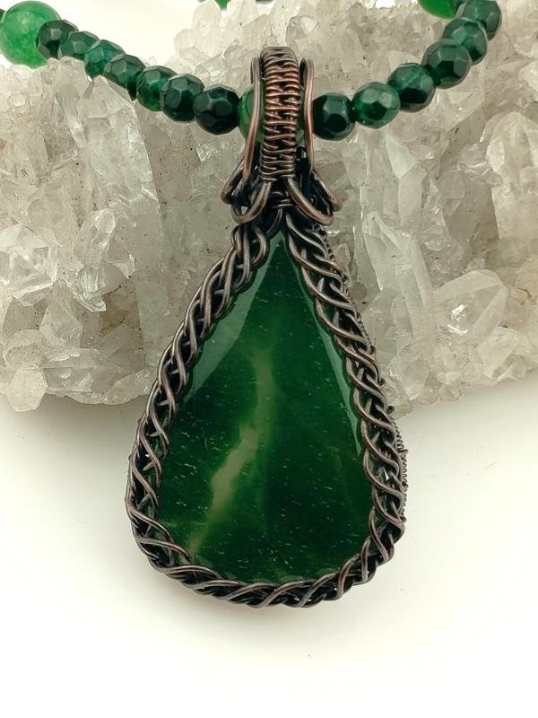 Naszyjnik z jadeitem, onyksem i awenturynem dla znaku Barana, Raka, Wagi, Ryb, Koziorożca, Skorpiona, Bliźniąt, Byka i Strzelca