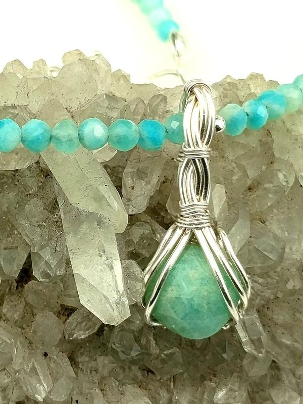 Naszyjnik z amazonitem dla znaku Panny, Raka, Wagi, Bliźniąt, Lwa, Barana i Skorpiona