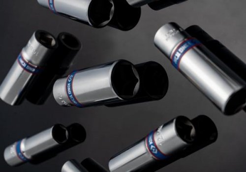 ZESTAW NASADEK 3/8&quot; 8cz. DŁUGIE 6-kąt 10 - 19mm, ZESTAW NA SZYNIE King Tony
