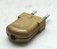 Złota wtyczka do przewodu elektrycznego 