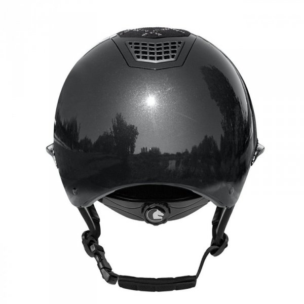 Kask Fair Play z szerokim daszkiem QUANTINUM W-V SPOTLIGHT SHINY  SILVER czarny