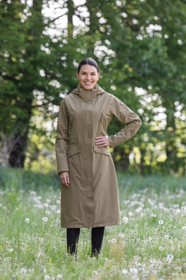 Płaszcz przeciwdeszczowy Covalliero SS2026 - orzech