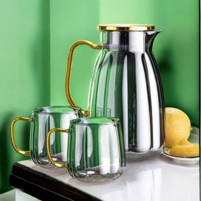 Zestaw- dzbanek 1600ml z falowanymi ściankami z pokrywką + 2 szklanki 350ml- DZ07