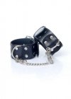 Kajdanki Fetish Boss Series Handcuffs with studs 4 cm