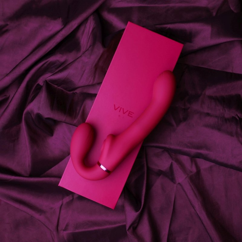 Ai - Dual Vibrating &amp; Air Wave Tickler Strapless Strapon