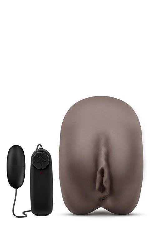 Wibrująca cipka murzynki afroamerykanki masturbator